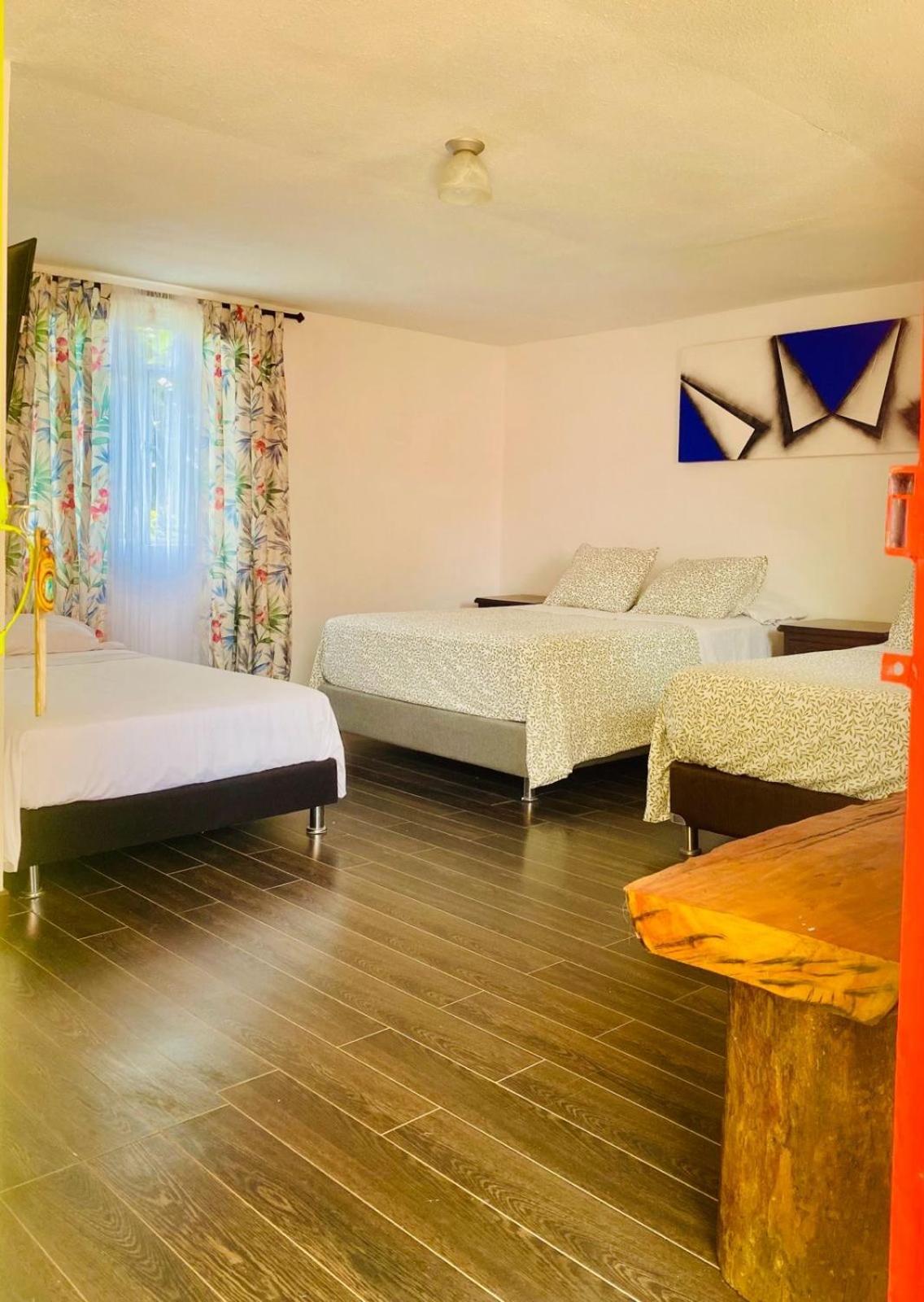Finca Hotel El Laurel - Parque Del Cafe モンテネグロ エクステリア 写真
